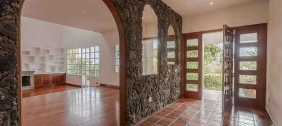 5 bedrooms House in Santa Brigida, Spain No. 153810 26