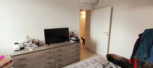 4 rooms House in Prato, Italy No. 41427 21