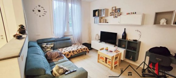 4 rooms House in Prato, Italy No. 41427 5