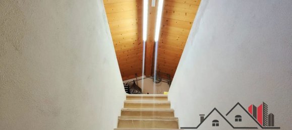 4 rooms House in Prato, Italy No. 41427 26