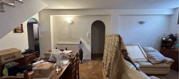 6 rooms House in Pomezia, Italy No. 12632 13