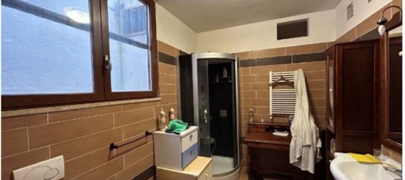 6 rooms House in Pomezia, Italy No. 12632 3