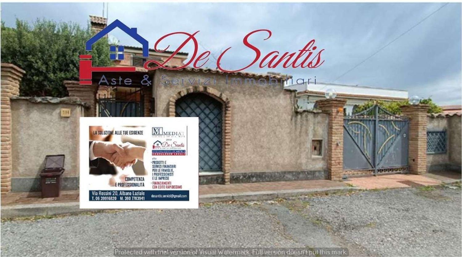 6 rooms House in Pomezia, Italy No. 12632