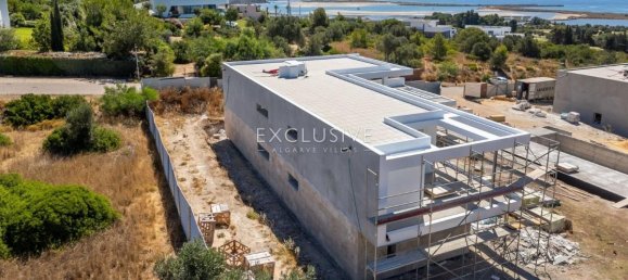 Villa de 4 dormitorios en Lagos, Portugal No. 7632 5