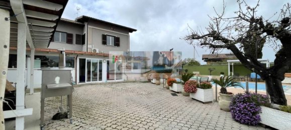 Villa T4 em Aprilia, Italy N.º 68678 31