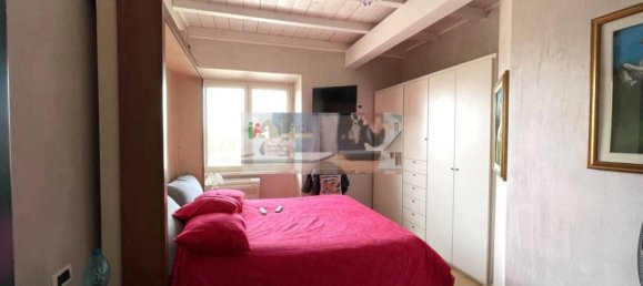 Villa T4 em Aprilia, Italy N.º 68678 2