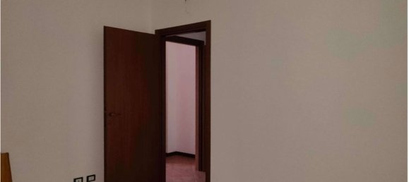 2 rooms Apartment in Montescano, Italy No. 156336 15