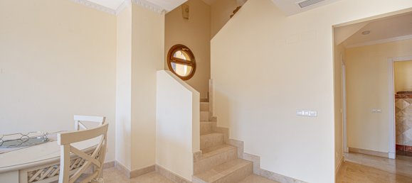 Ático de 2 dormitorios en Marbella, Spain No. 4767 15