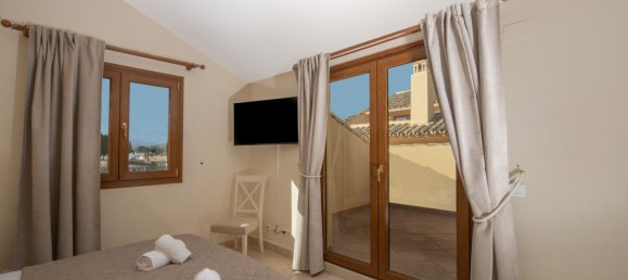 Ático de 2 dormitorios en Marbella, Spain No. 4767 18