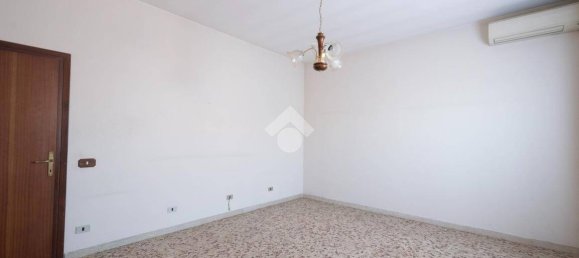 3 bedrooms Villa in Carpi, Italy No. 374281 15