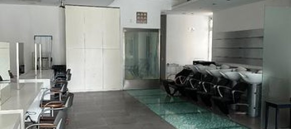 1 room Commercial property in Macerata, Italy No. 257276 4