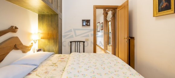 3 rooms Apartment in Rome, Italy No. 48593 6