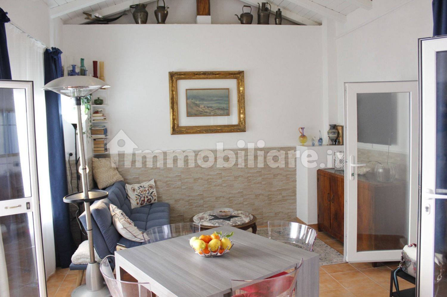 2 Schlafzimmer Wohnung in Pomezia, Italy, Nr. 62314