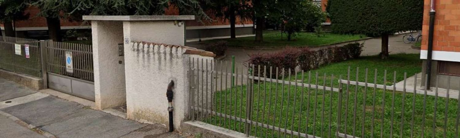 5-salle Appartement à Parabiago, Italy No. 187516