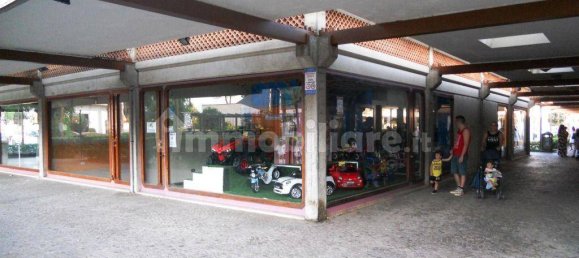 1 room Commercial property in Sessa Aurunca, Italy No. 34156 4