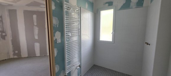 Casa de 4 dormitorios en Janze, France No. 307259 3