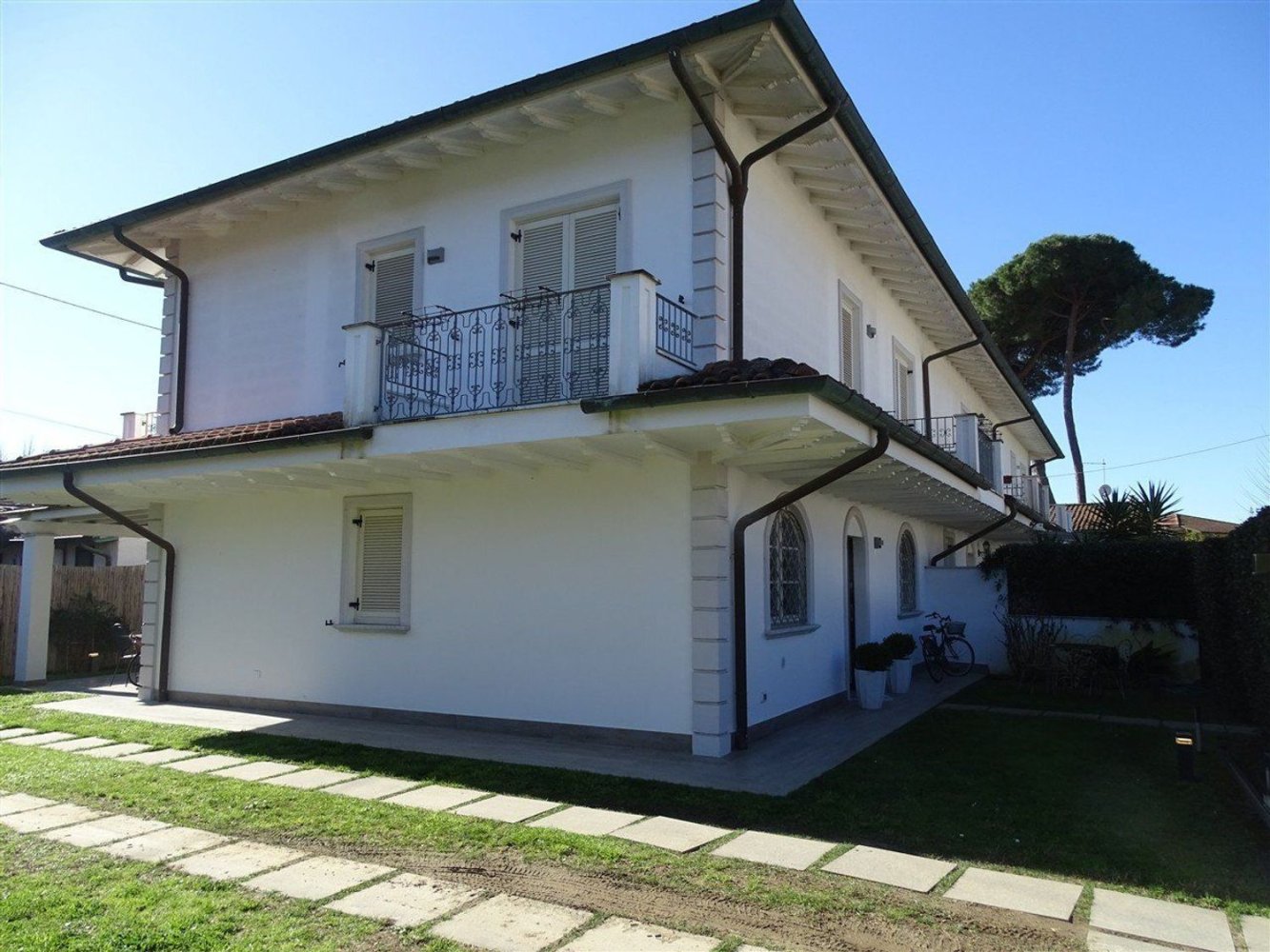 Villa T5 em Montignoso, Italy N.º 316757