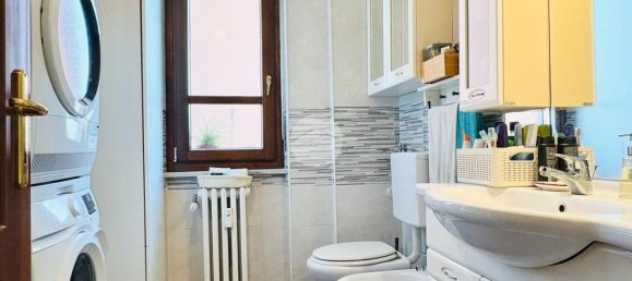 4 bedrooms Apartment in Turin, Italy No. 372209 13