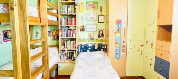 4 bedrooms Apartment in Turin, Italy No. 372209 18