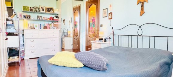 4 bedrooms Apartment in Turin, Italy No. 372209 32