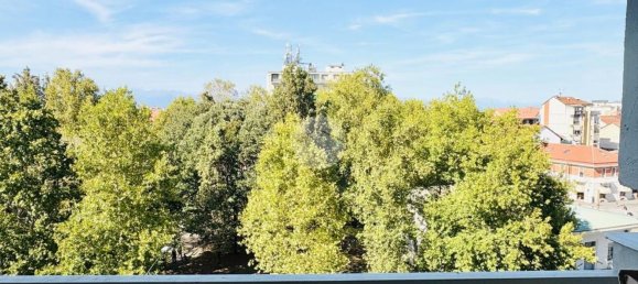 4 bedrooms Apartment in Turin, Italy No. 372209 33