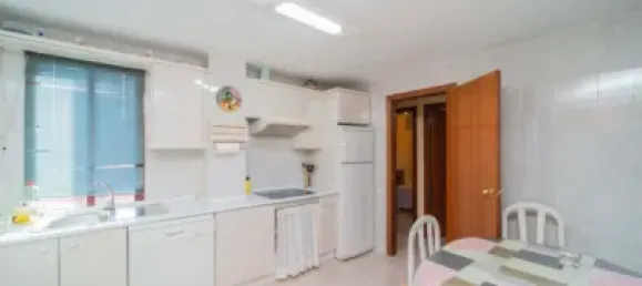 3 bedrooms Apartment in Fuenlabrada, Spain No. 185540 9