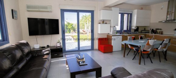 4 Schlafzimmer Villa in Kiti, Cyprus, Nr. 1436 17