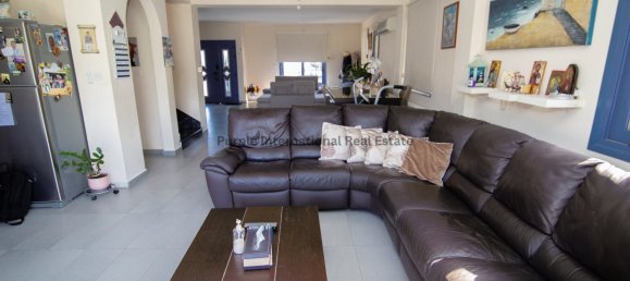 4 Schlafzimmer Villa in Kiti, Cyprus, Nr. 1436 14