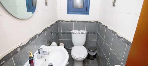 4 Schlafzimmer Villa in Kiti, Cyprus, Nr. 1436 9