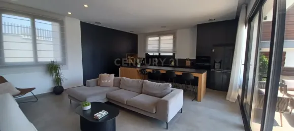 5 bedrooms Villa in Agios Athanasios, Cyprus No. 4455 7