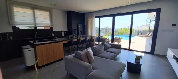 5 bedrooms Villa in Agios Athanasios, Cyprus No. 4455 6