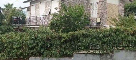 Квартира с 4 спальнями в Специя, Италия № 318607 2