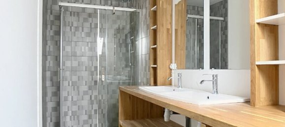 2 bedrooms Apartment in Lanester, France No. 361129 4