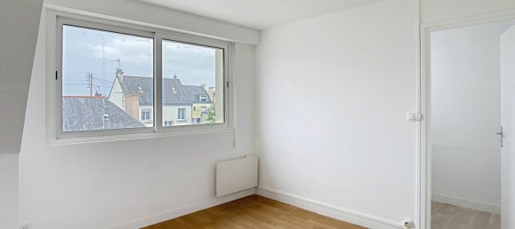 2 bedrooms Apartment in Lanester, France No. 361129 2