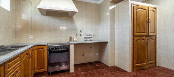 4 bedrooms Villa in Caldas da Rainha, Portugal No. 138898 25