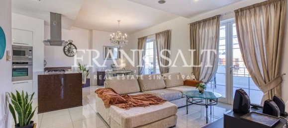 1 bedroom Penthouse in Mosta, Malta No. 11416 4
