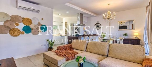 1 bedroom Penthouse in Mosta, Malta No. 11416 5
