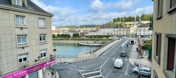 Квартира с 2 комнатами в Шато-Тьерри, Франция № 233400 6