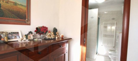 3 غرف نوم منزل في Pontedera, Italy رقم 18252 31