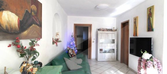 3 غرف نوم منزل في Pontedera, Italy رقم 18252 17