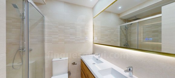 Apartamento de 3 dormitorios en Eixample, Spain No. 171838 15