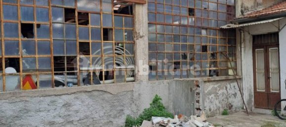 2 rooms Warehouse in San Giorgio su Legnano, Italy No. 209773 11