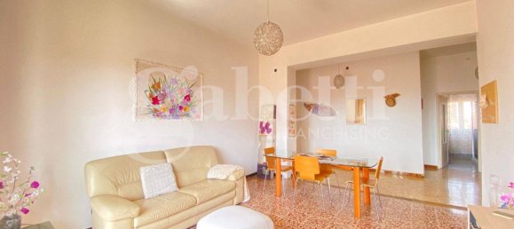 Apartamento T2 em Olbia, Italy N.º 336244 3
