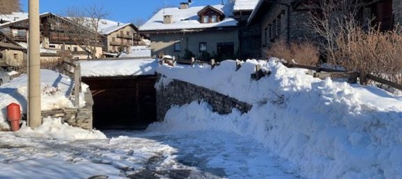 18m² Garage in Cesana Torinese, Italy No. 348513 2