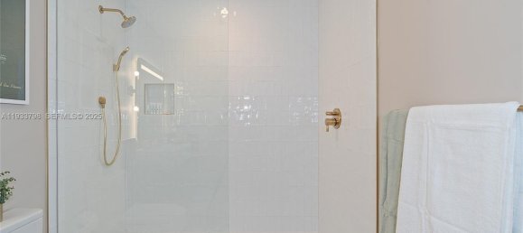 Propriedade comercial T3 em Miami, EUA N.º 614827 21
