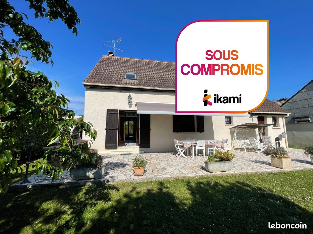 Casa de 4 dormitorios en Puiseaux, France No. 57017