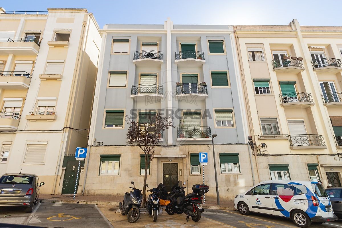 3 Schlafzimmer Wohnung in Oeiras, Portugal, Nr. 351174