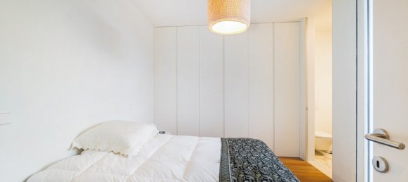 5 bedrooms Villa in Cascais, Portugal No. 122112 13