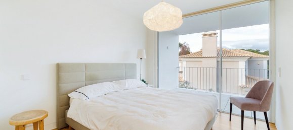5 bedrooms Villa in Cascais, Portugal No. 122112 11