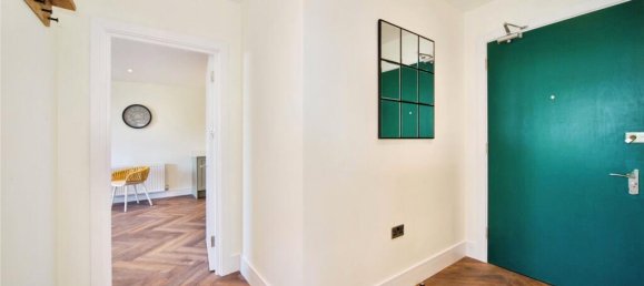 2 Schlafzimmer Wohnung in Waltham Cross, United Kingdom, Nr. 11516 4